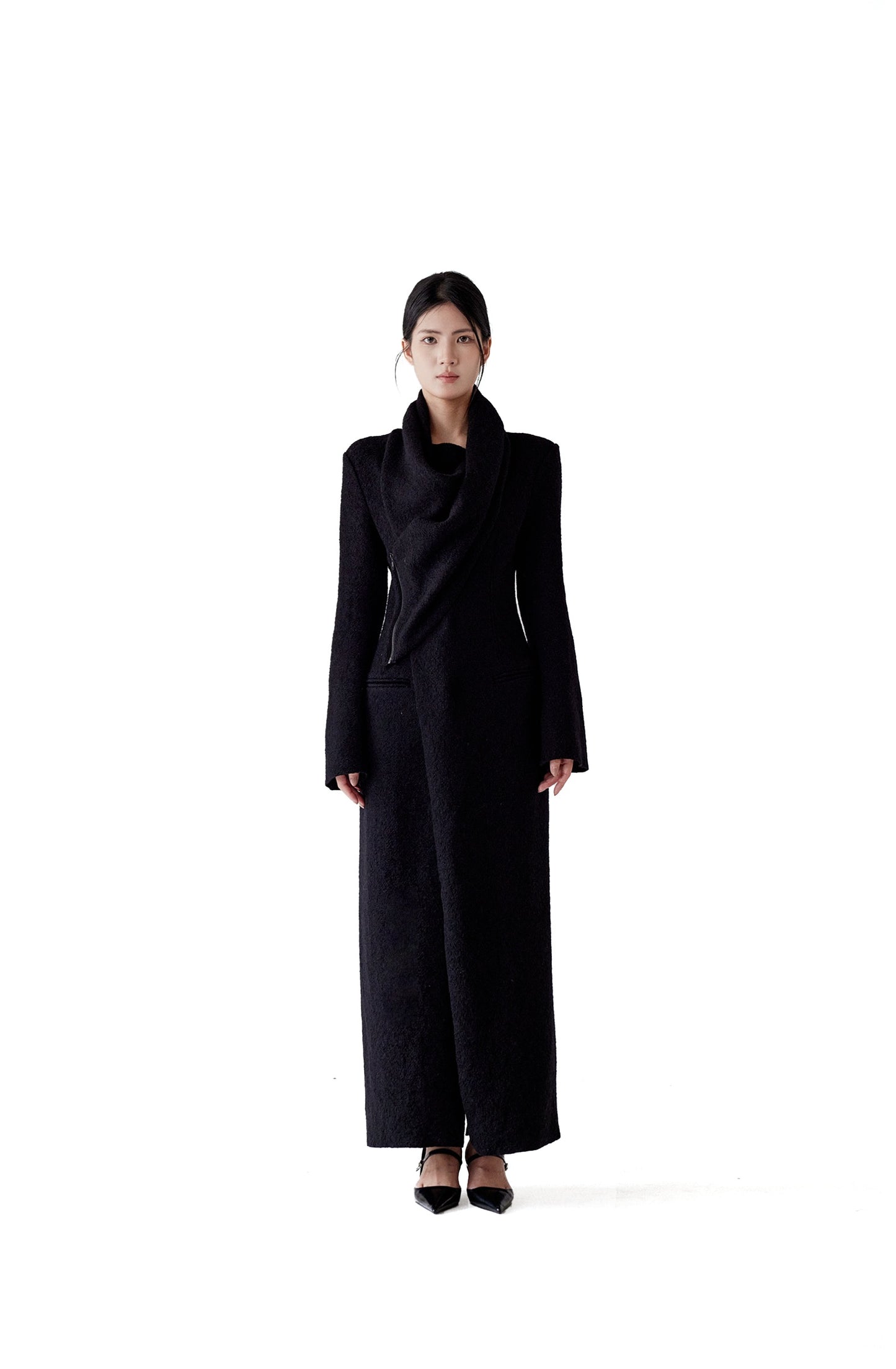 MULTI-WEAR ONE-PIECE SCARF COAT
