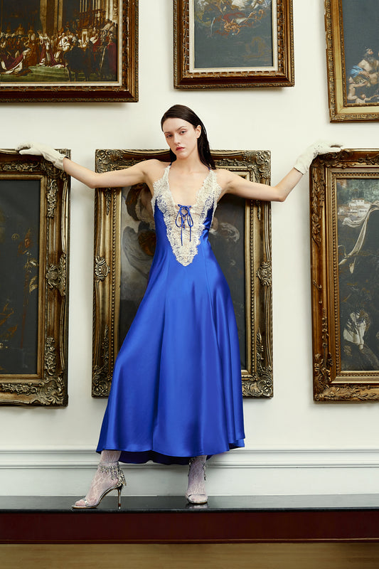LACE-INSERT CAMISOLE NIGHTGOWN / KLEIN BLUE