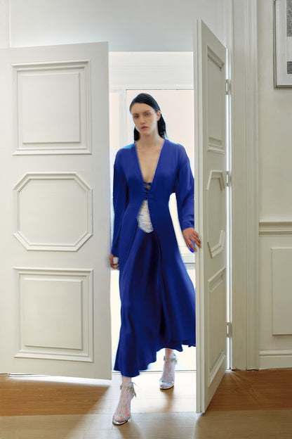 BACK LACE PANELED BELTED SEMI-SHEER PEIGNOIR / KLEIN BLUE