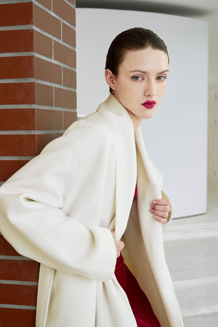 BELTED ROBE COAT / WHITE