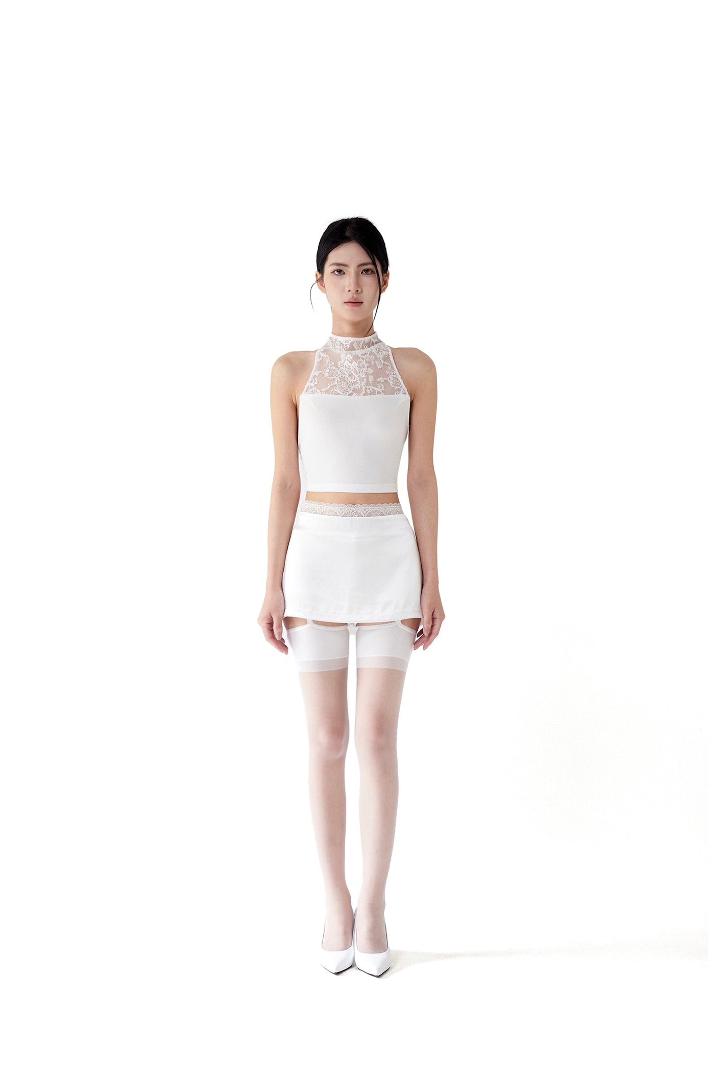 LACE-TRIMMED MINI SKIRT WITH LEGGINGS