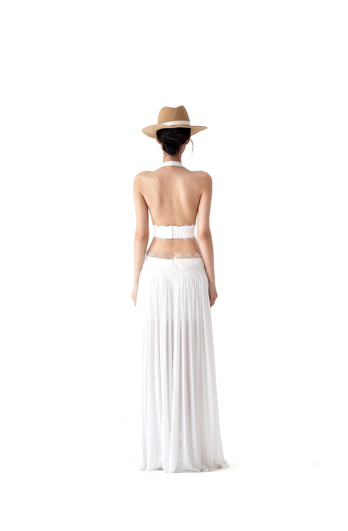HALTER NECK PLEATED BACKLESS MAXI DRESS