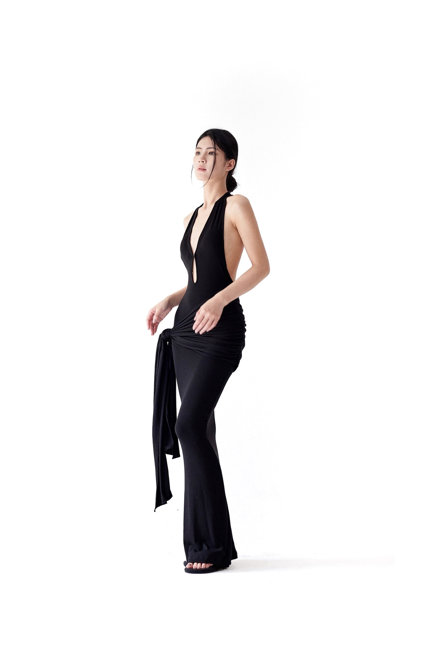ASYMMETRIC HALTER NECK BACKLESS DRESS
