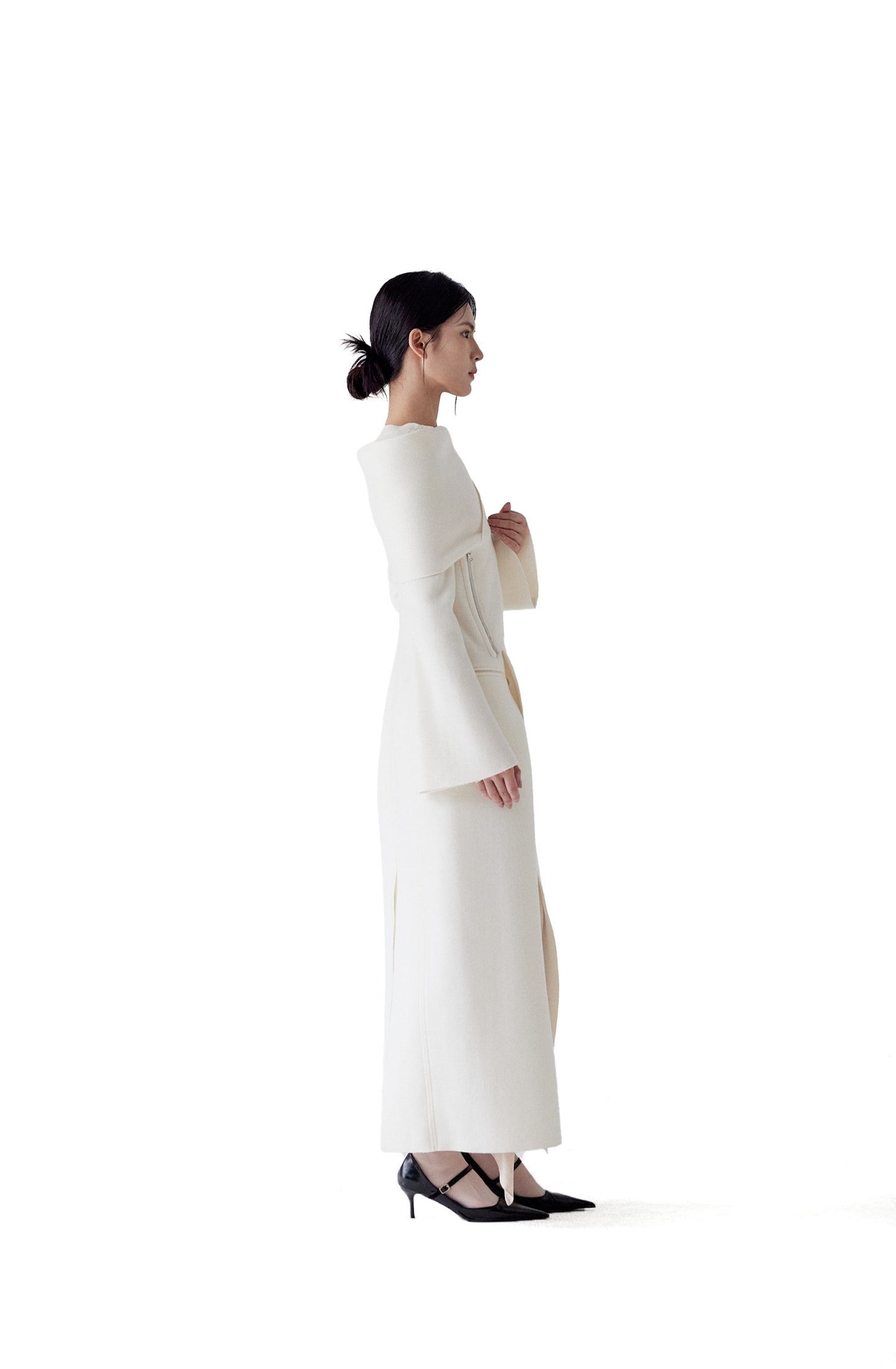 MULTI-WEAR ONE-PIECE SCARF COAT