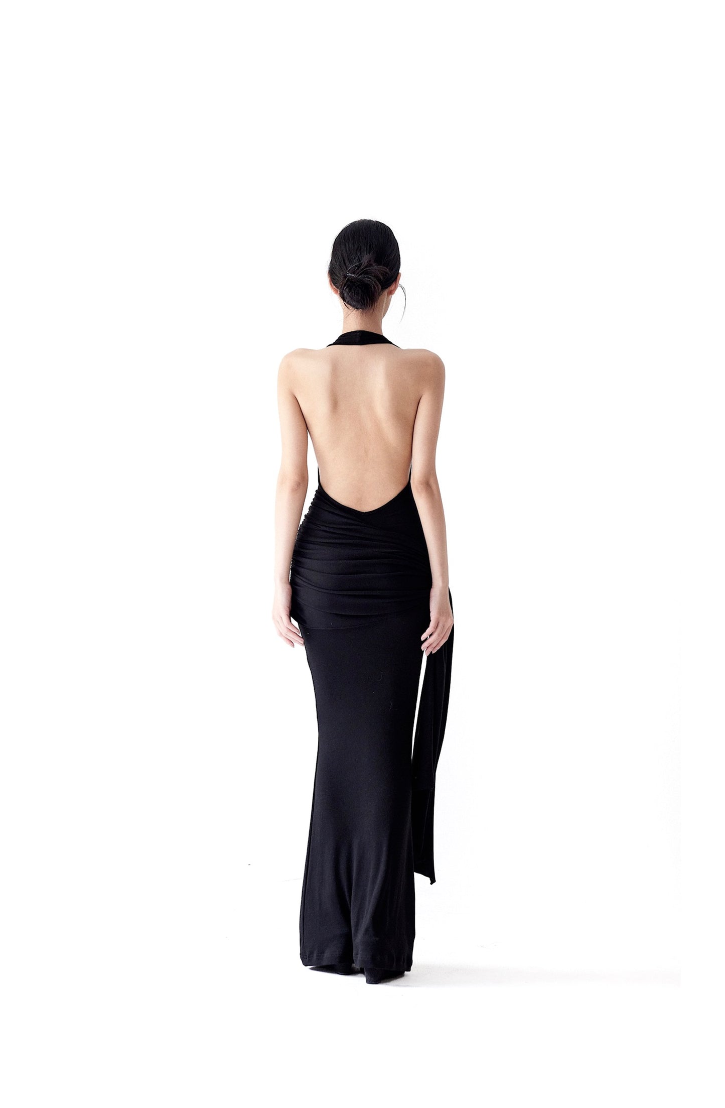 ASYMMETRIC HALTER NECK BACKLESS DRESS