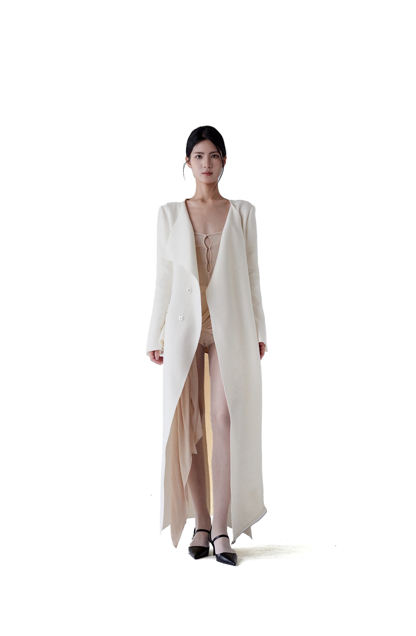 MULTI-WEAR ONE-PIECE SCARF COAT