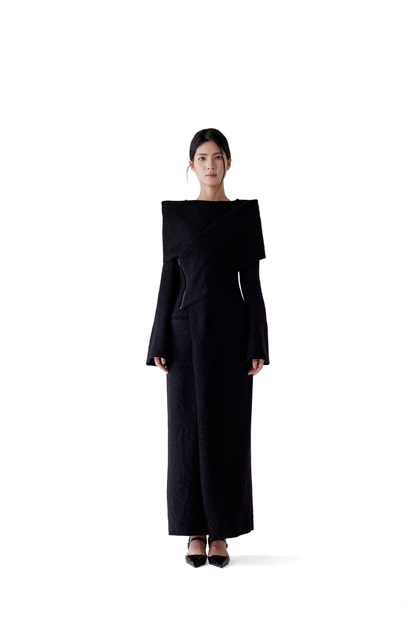 MULTI-WEAR ONE-PIECE SCARF COAT