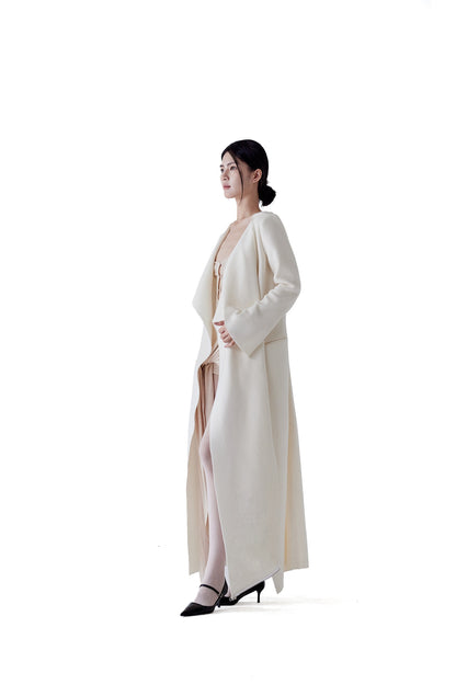 MULTI-WEAR ONE-PIECE SCARF COAT