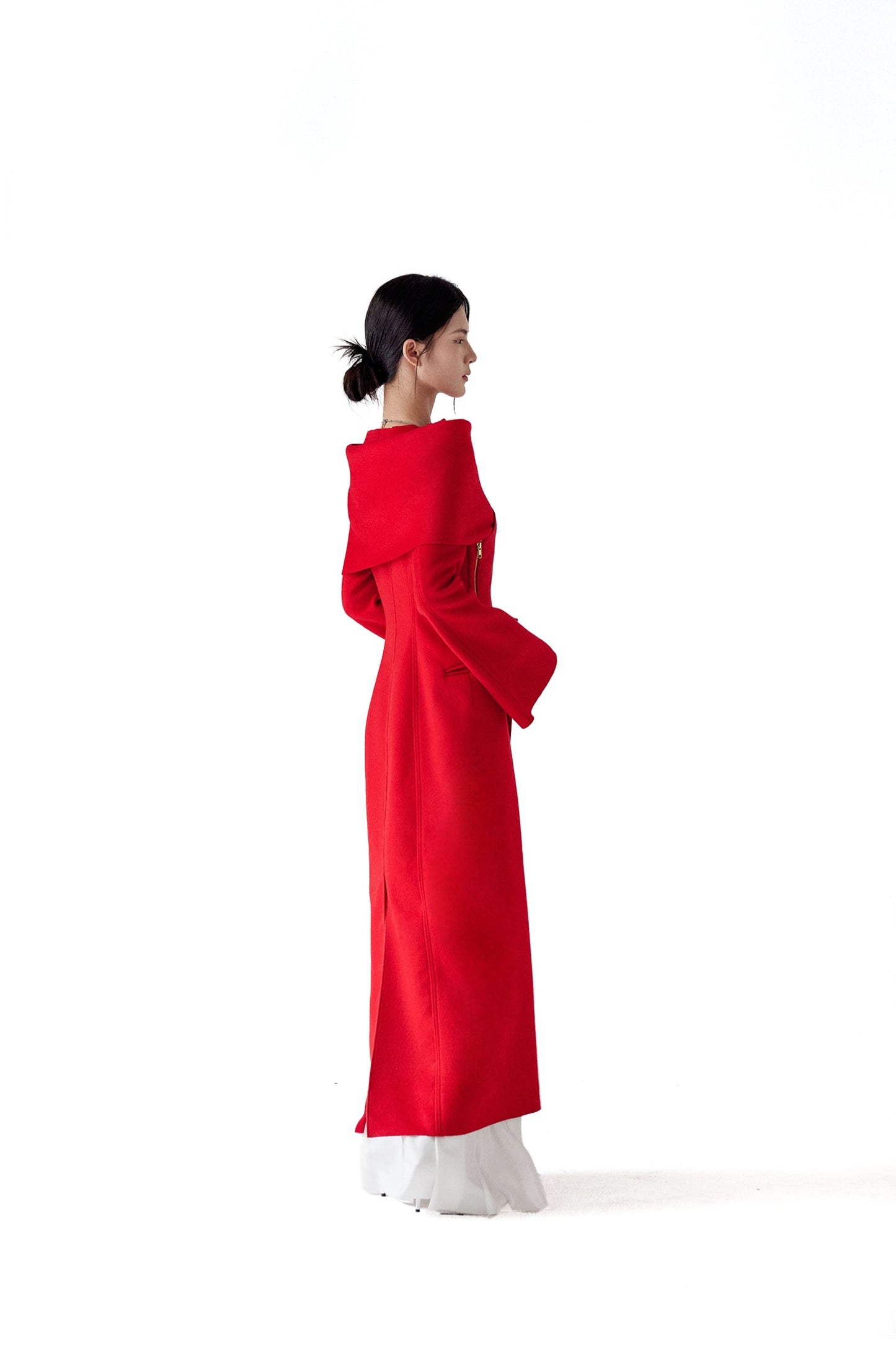 MULTI-WEAR ONE-PIECE SCARF COAT